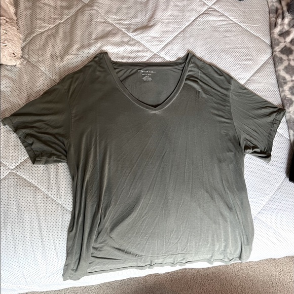 American eagle Top - Picture 2 of 3